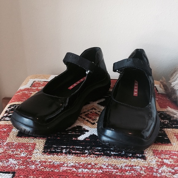 PRADA SANDALS BLACK SUPER RAD! - Picture 7 of 7